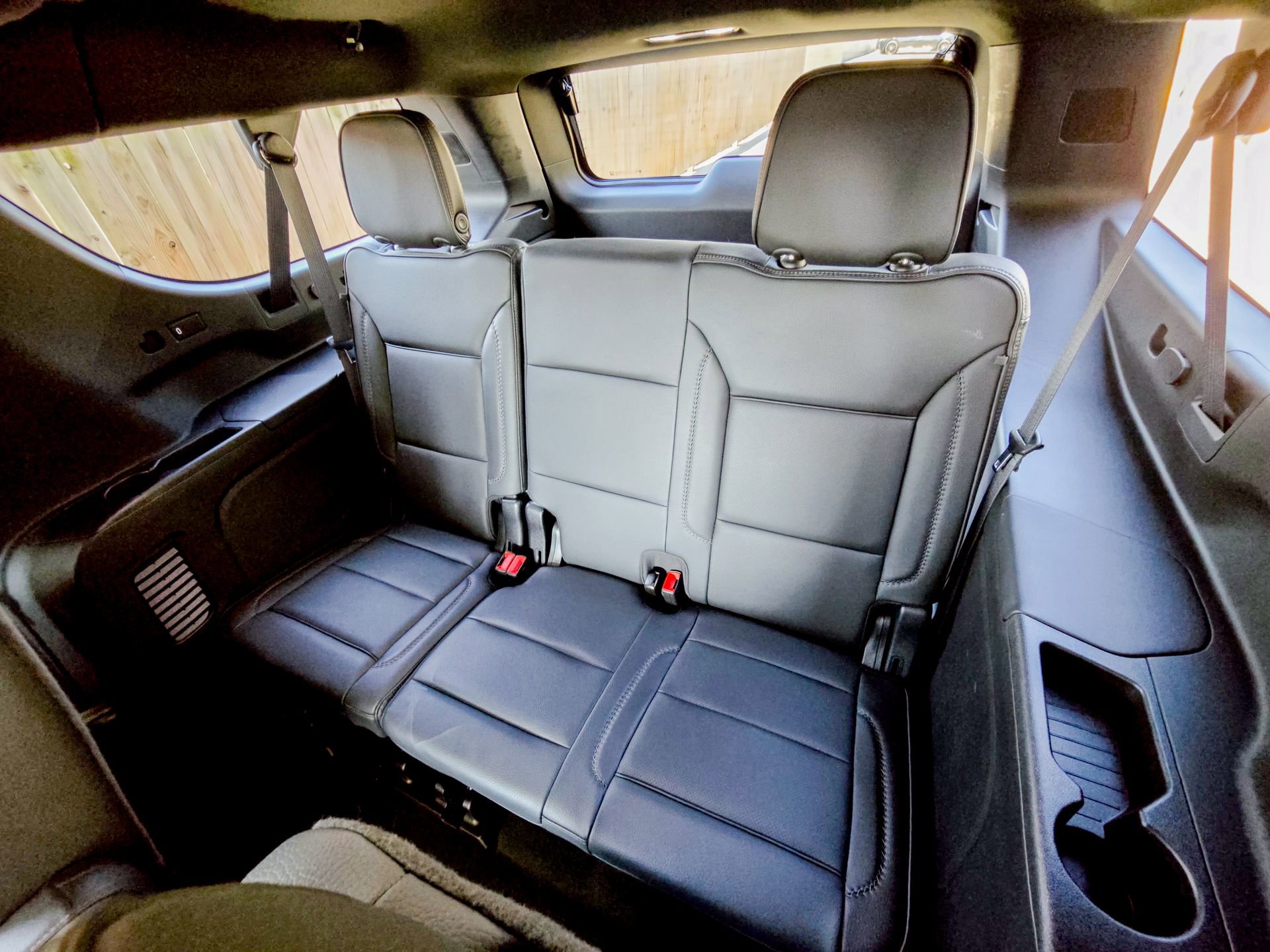 Used 2024 GMC Yukon XL Denali image 28