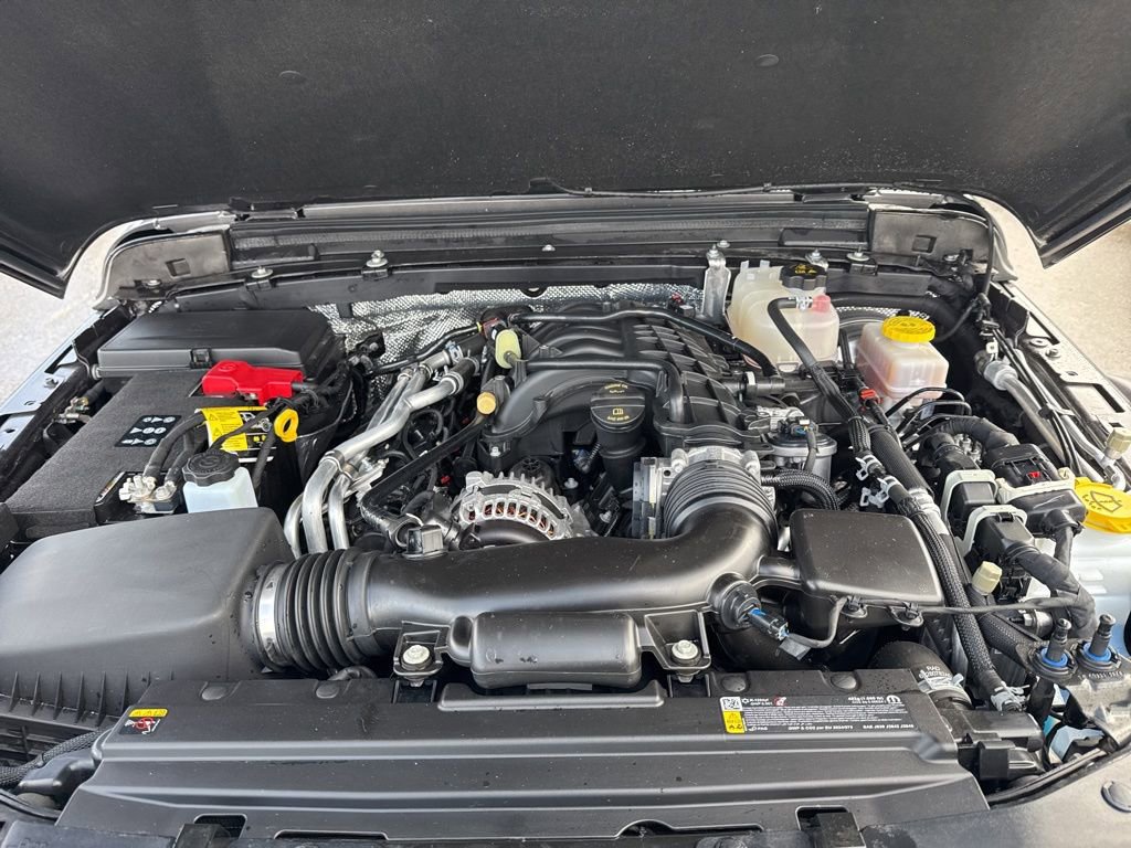 Certified 2025 Jeep Wrangler Willys image 29