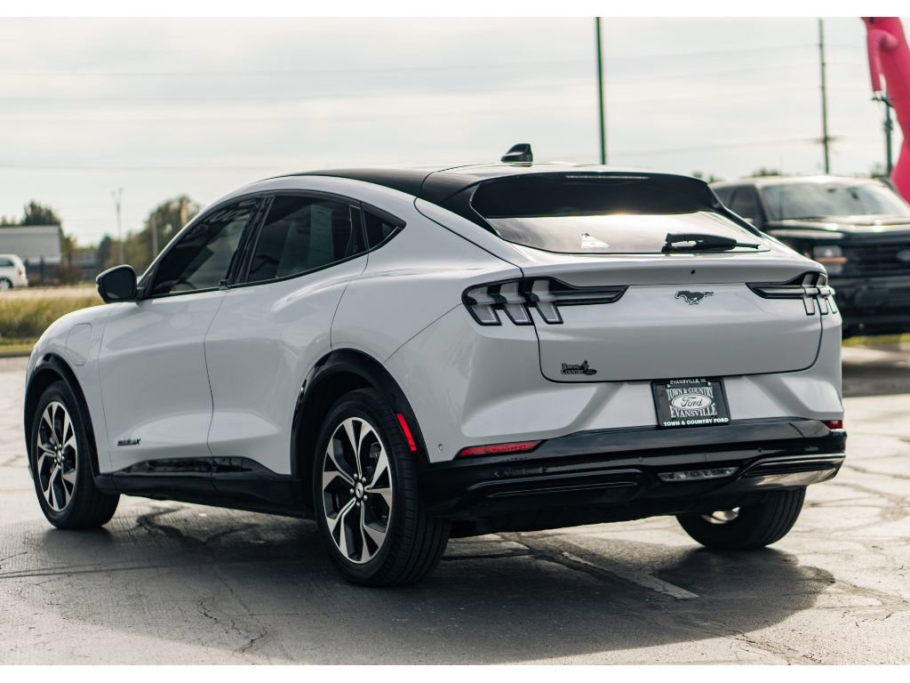 Used 2023 Ford Mustang Mach-E Premium image 3
