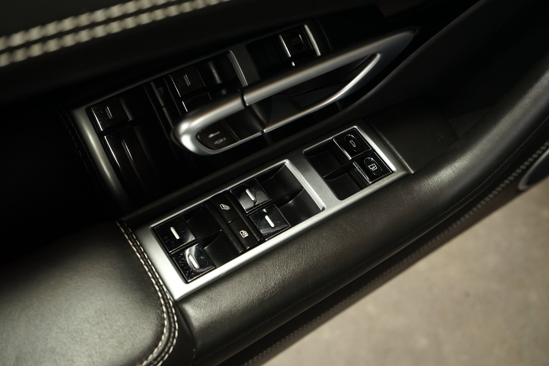 Used 2015 Bentley Continental GT V8 S image 15