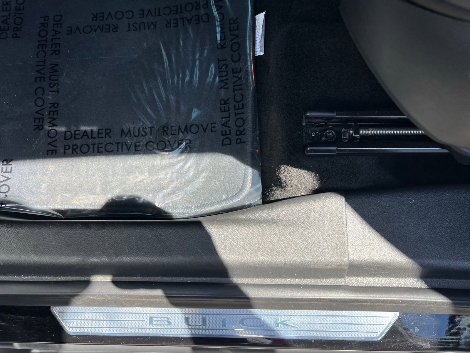 Used 2023 Buick Encore GX Select image 22