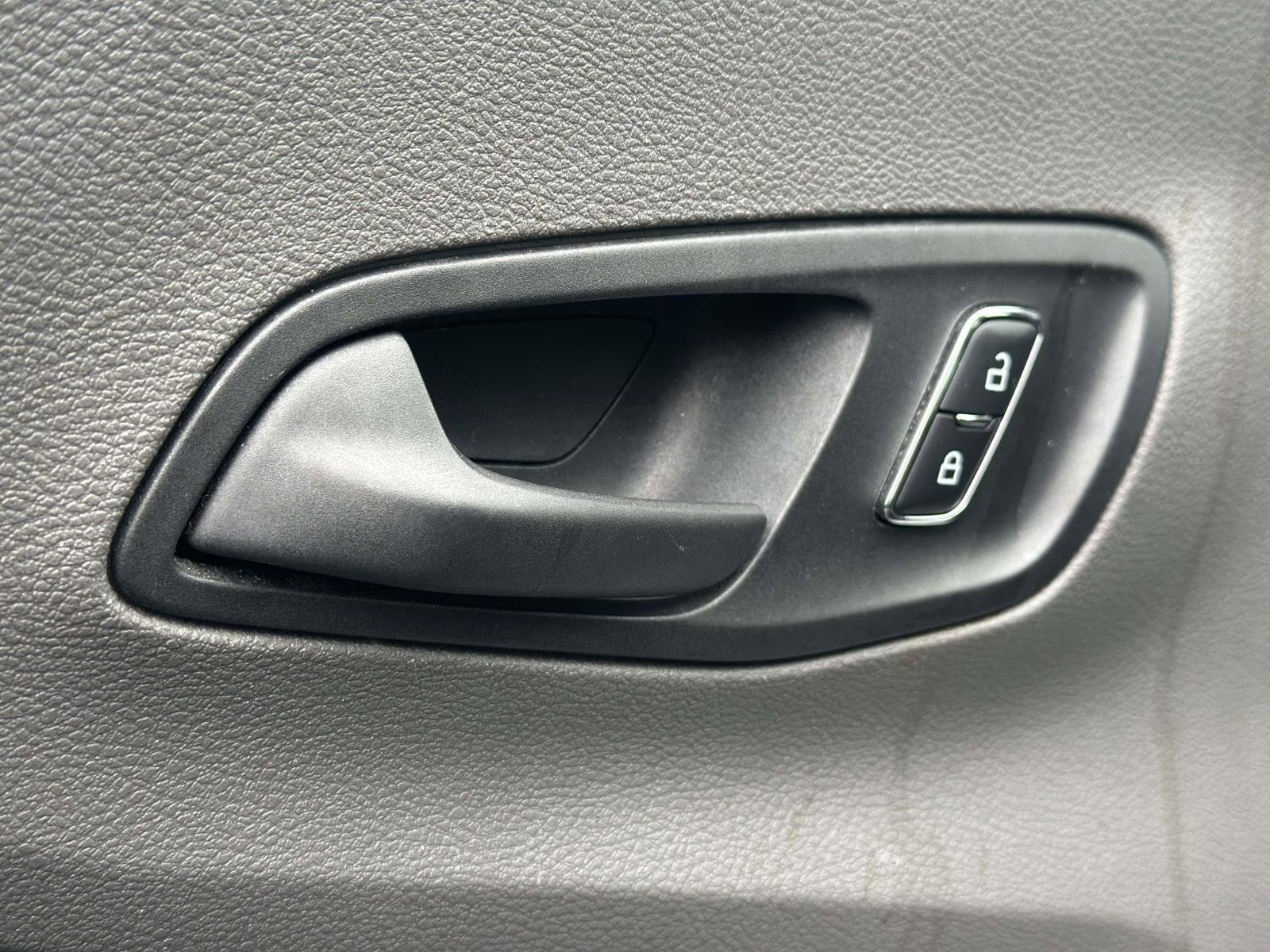 Used 2024 Ford Transit 250 Low Roof AWD w/ Exterior Upgrade Package image 21