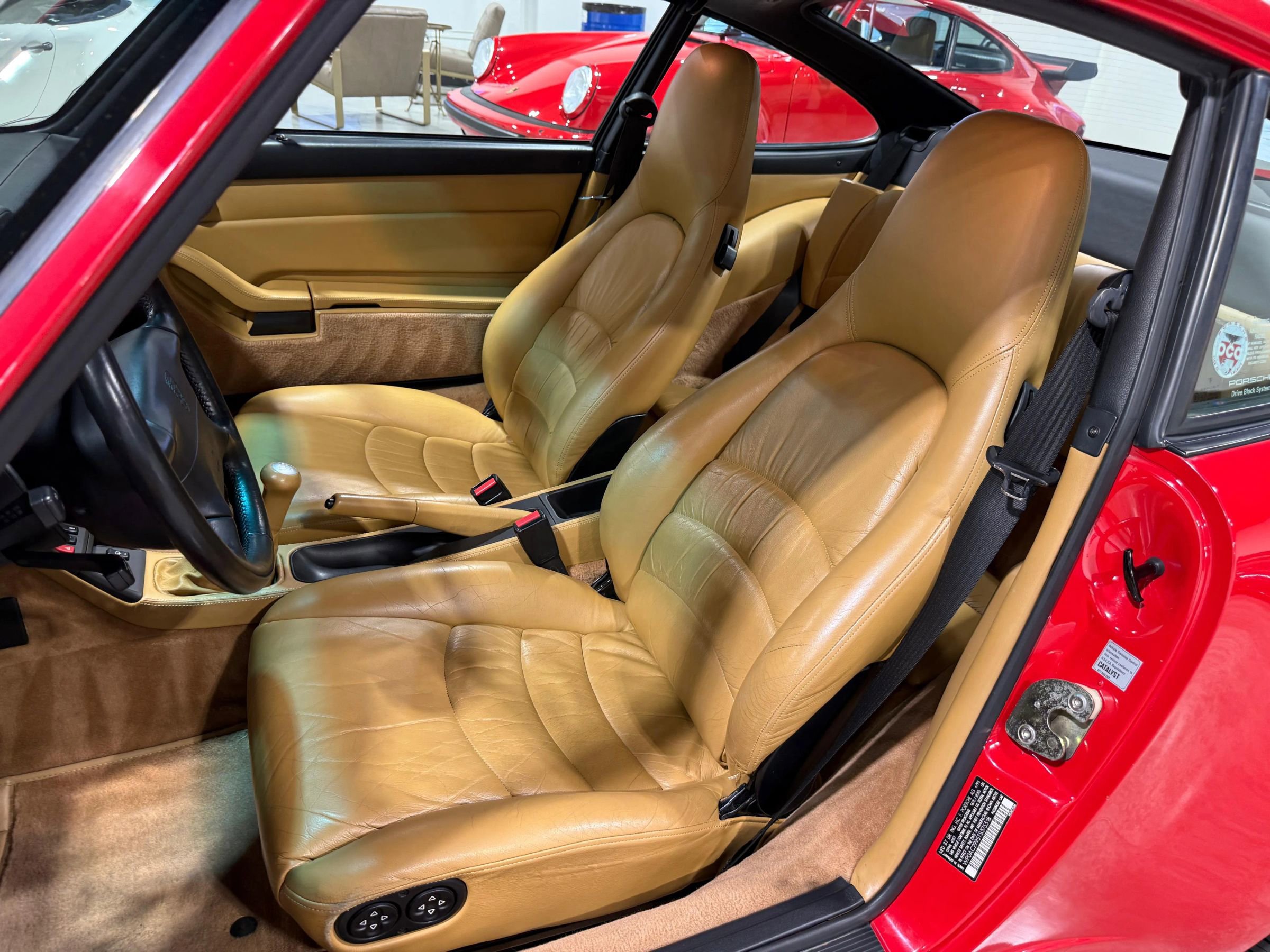 Used 1996 Porsche 911 Turbo RWD image 64