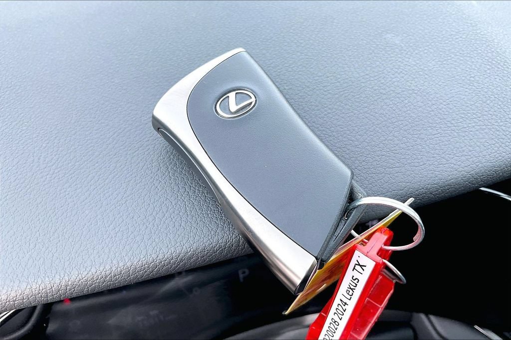 Used 2024 Lexus TX 350 AWD image 13