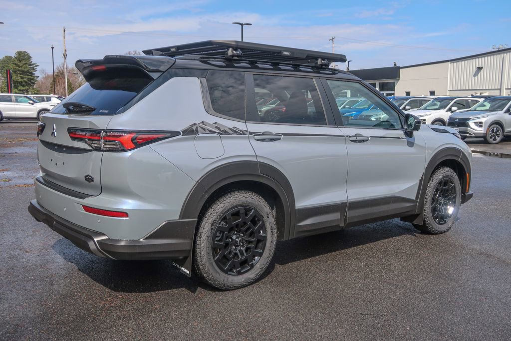 New 2026 Mitsubishi Outlander Trail Edition image 10
