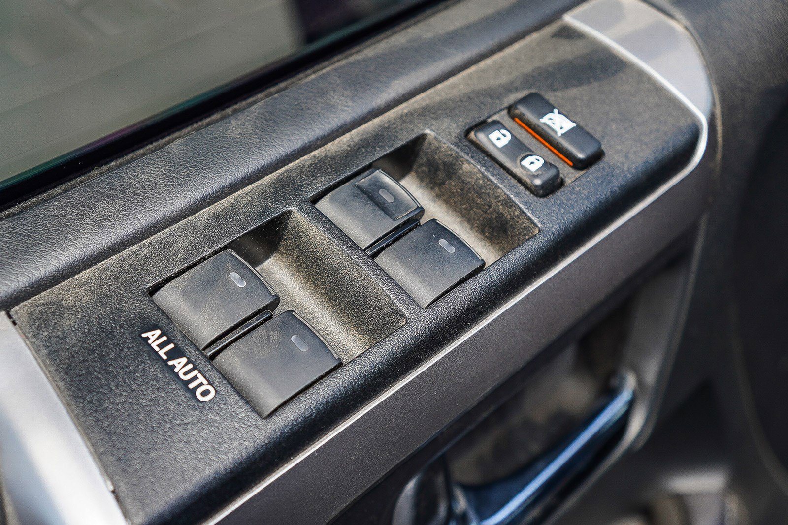 Used 2023 Toyota 4Runner SR5 RWD image 23