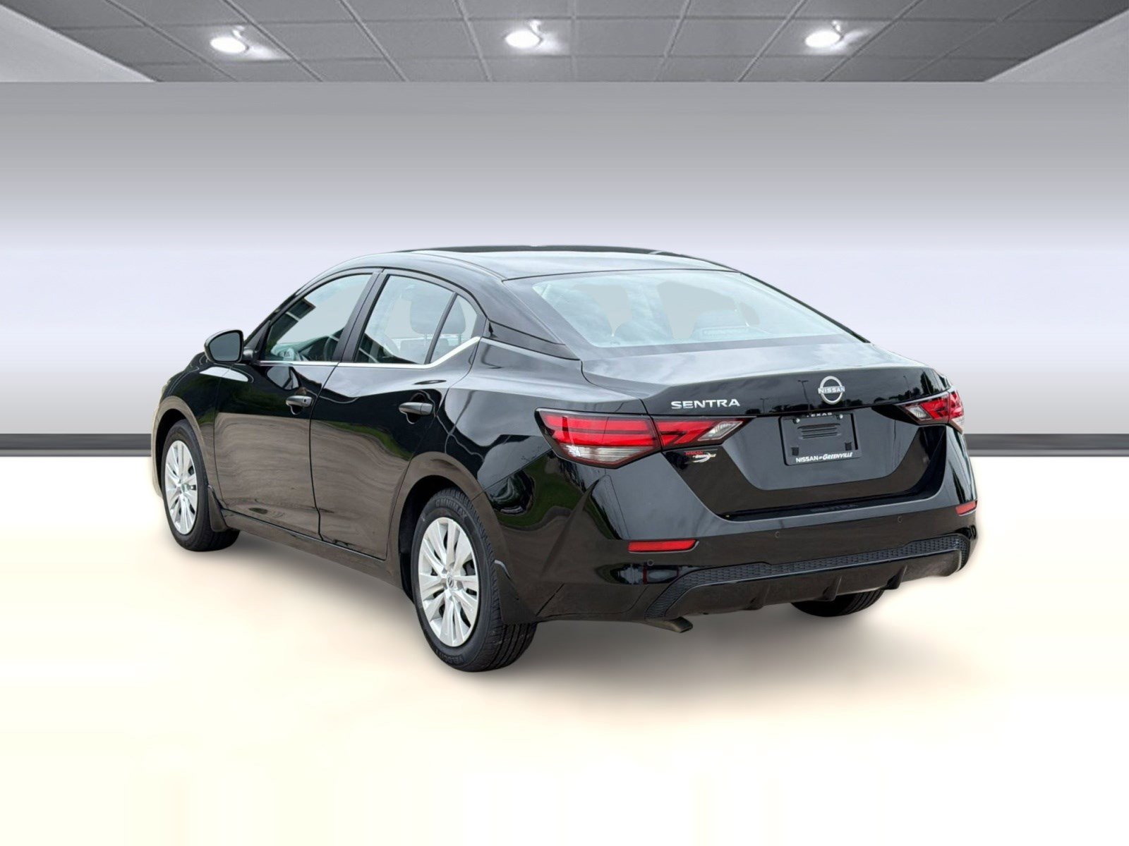 Used 2025 Nissan Sentra S FWD image 3