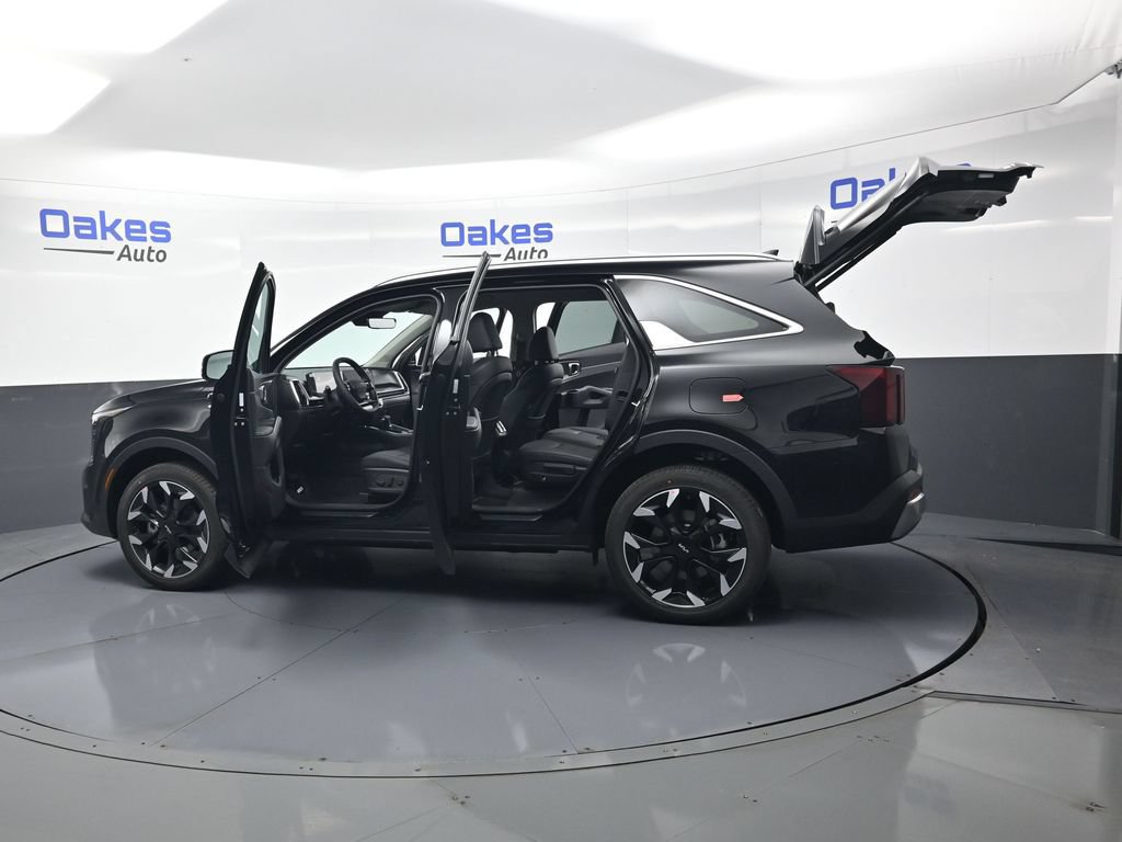 Certified 2026 Kia Sorento EX AWD/4WD image 56