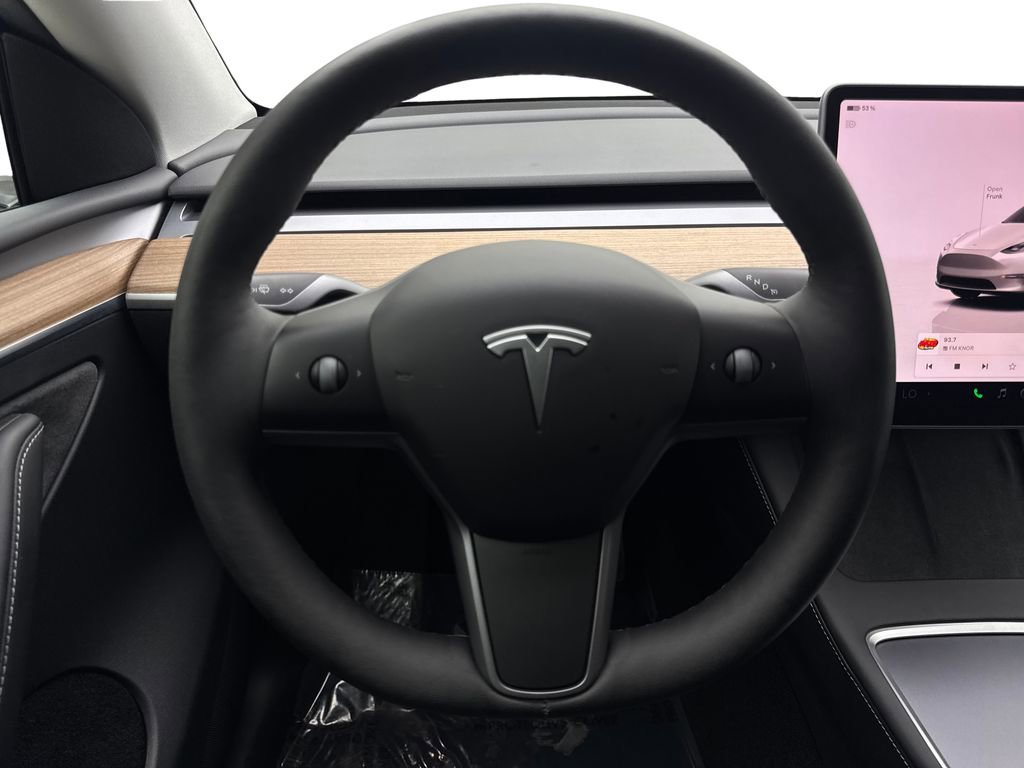 Used 2024 Tesla Model Y Long Range image 56