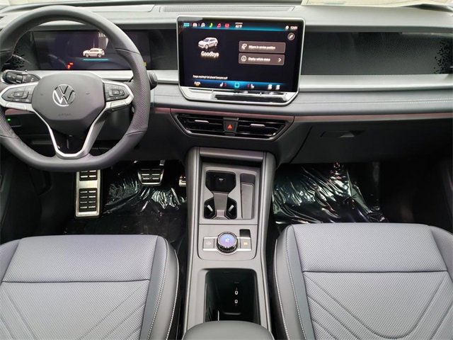 New 2026 Volkswagen Tiguan SE R-Line image 9