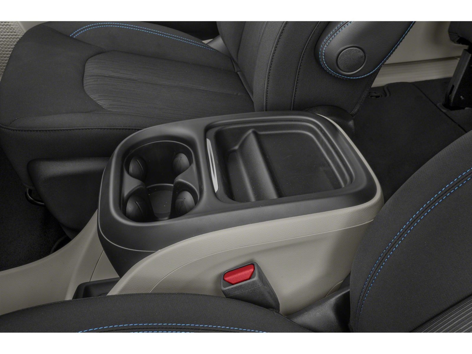 Used 2022 Chrysler Pacifica Touring-L w/ Uconnect Theater Family Group FWD image 9
