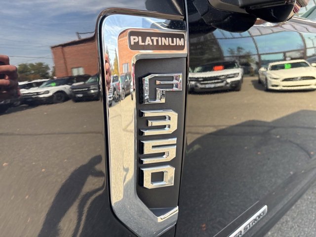 Used 2021 Ford F350 Platinum image 12
