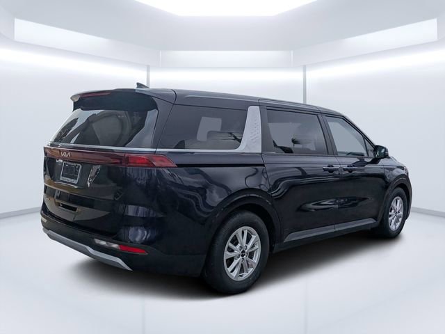 Used 2022 Kia Carnival LX FWD image 3