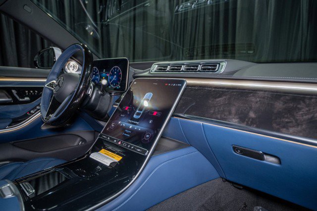 New 2026 Mercedes-Benz Maybach S 680 4MATIC image 17