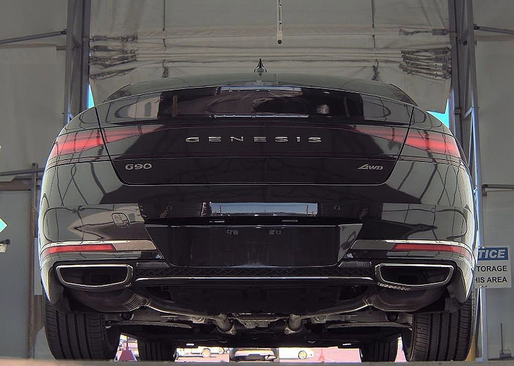 Used 2024 Genesis G90 3.5T image 10
