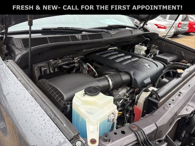 Used 2014 Toyota Sequoia Platinum image 9