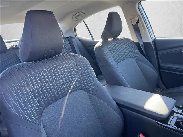 Used 2025 Toyota Camry LE image 24
