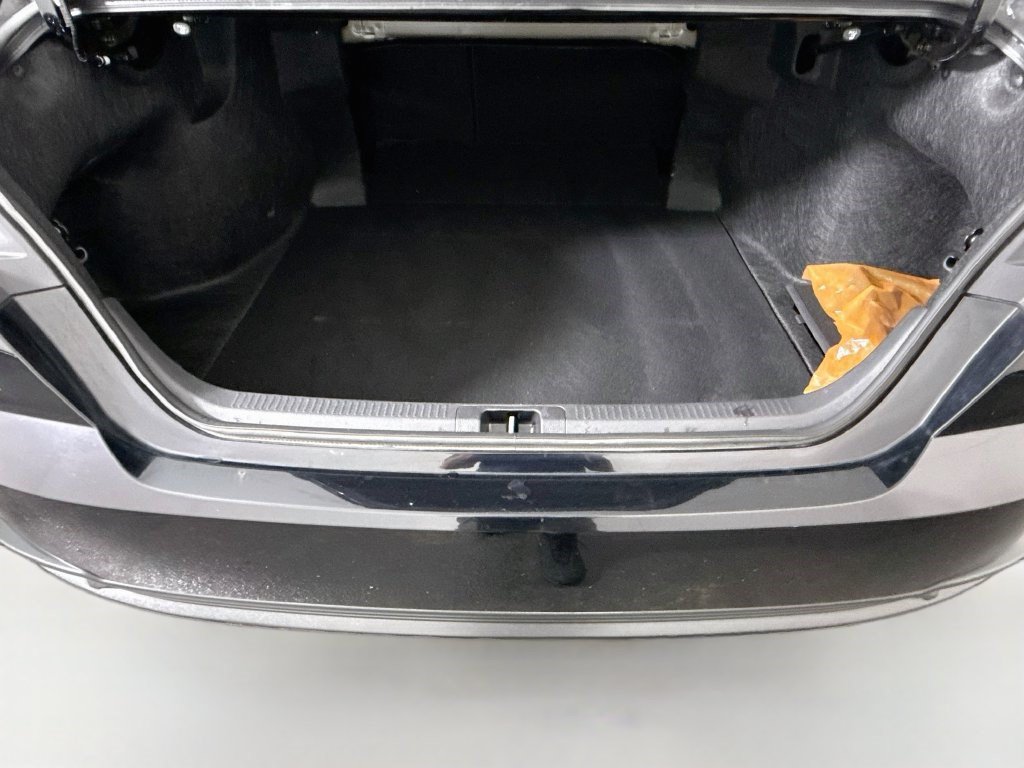 Used 2026 Toyota Camry SE FWD image 34