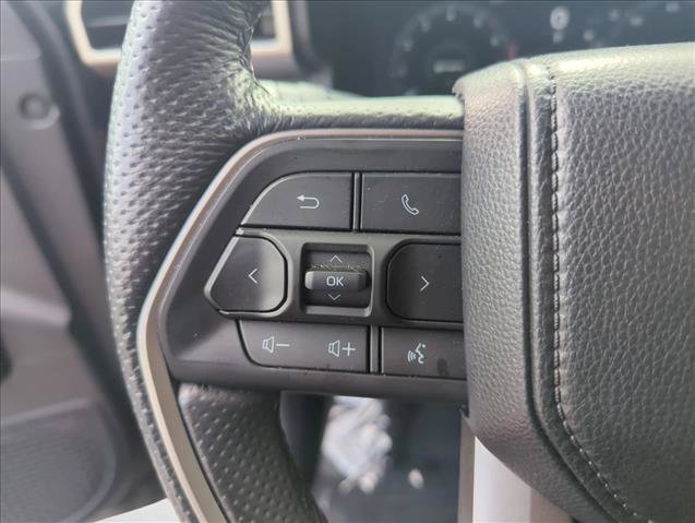 Certified 2024 Toyota Tacoma TRD Off-Road w/ TRD Off Road Premium Package AWD/4WD image 12
