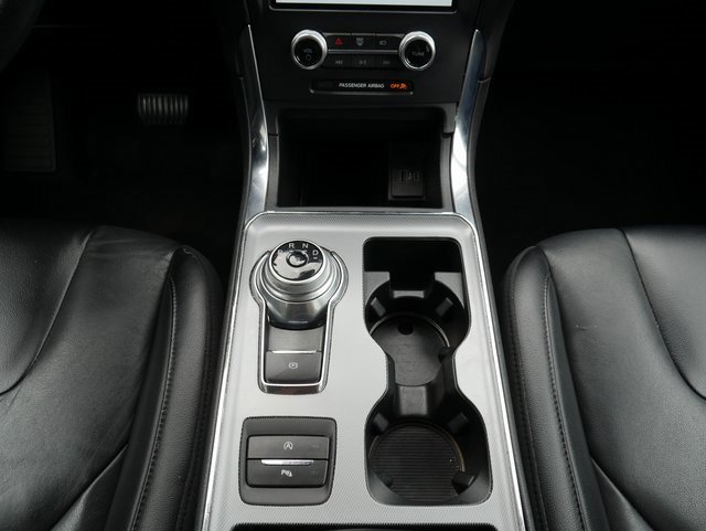 Used 2022 Ford Edge Titanium image 23