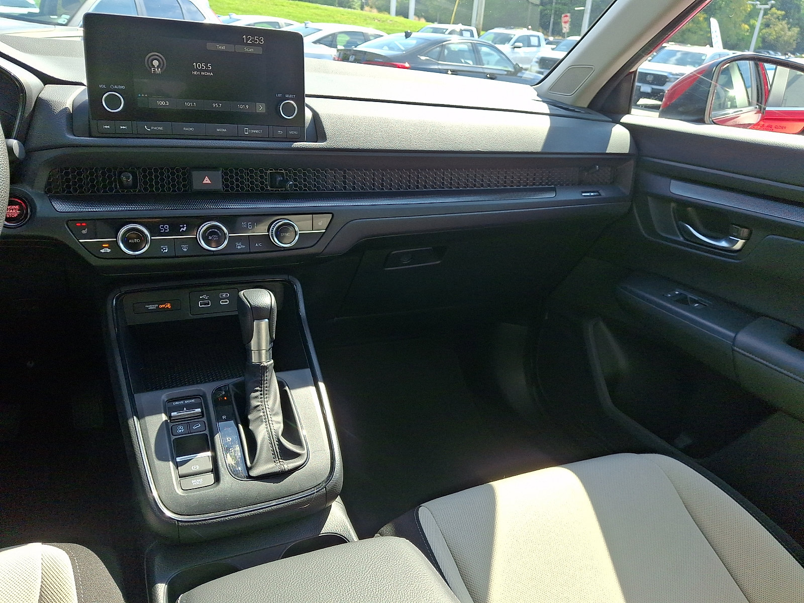 Used 2024 Honda CR-V EX image 16