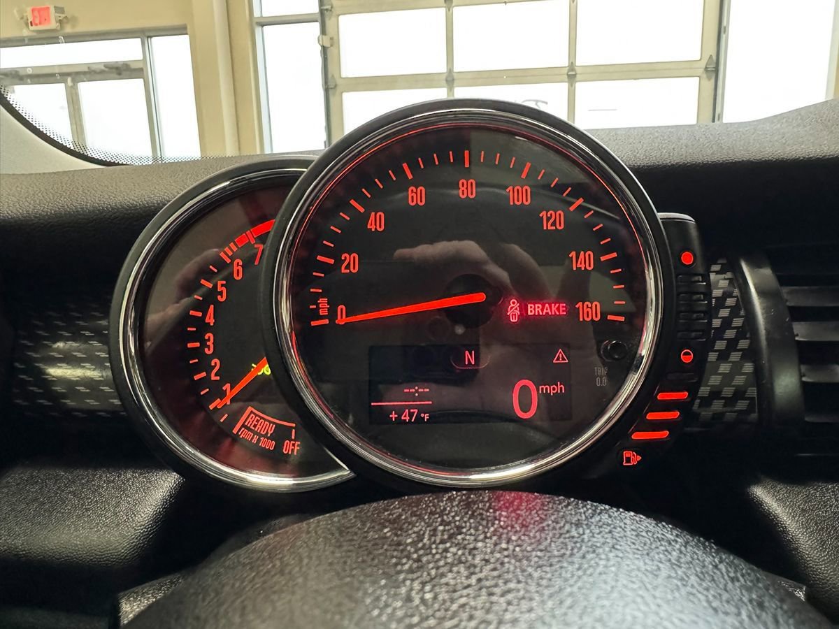 Used 2014 MINI Cooper S image 34