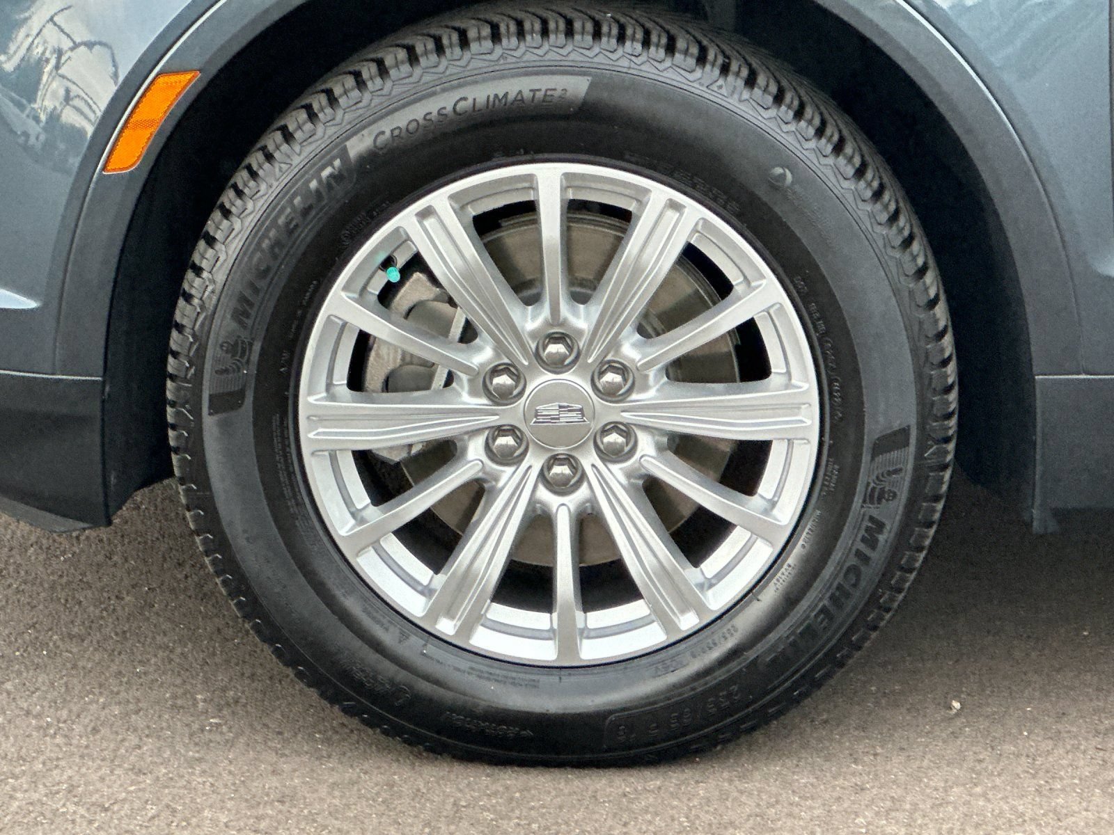 Used 2019 Cadillac XT5 AWD image 23