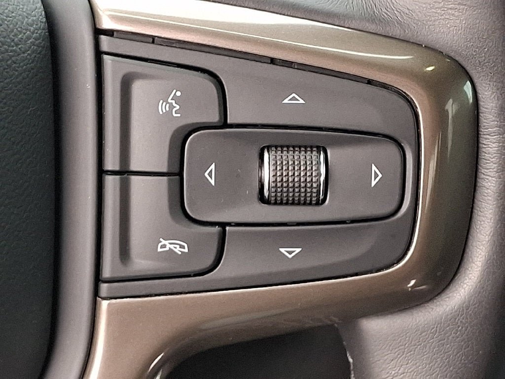 Used 2023 Chevrolet Silverado 1500 High Country w/ High Country Premium Package AWD/4WD image 22