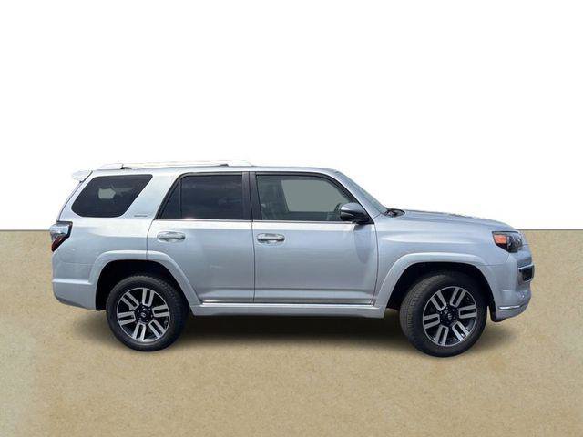 Certified 2019 Toyota 4Runner Limited AWD/4WD image 2