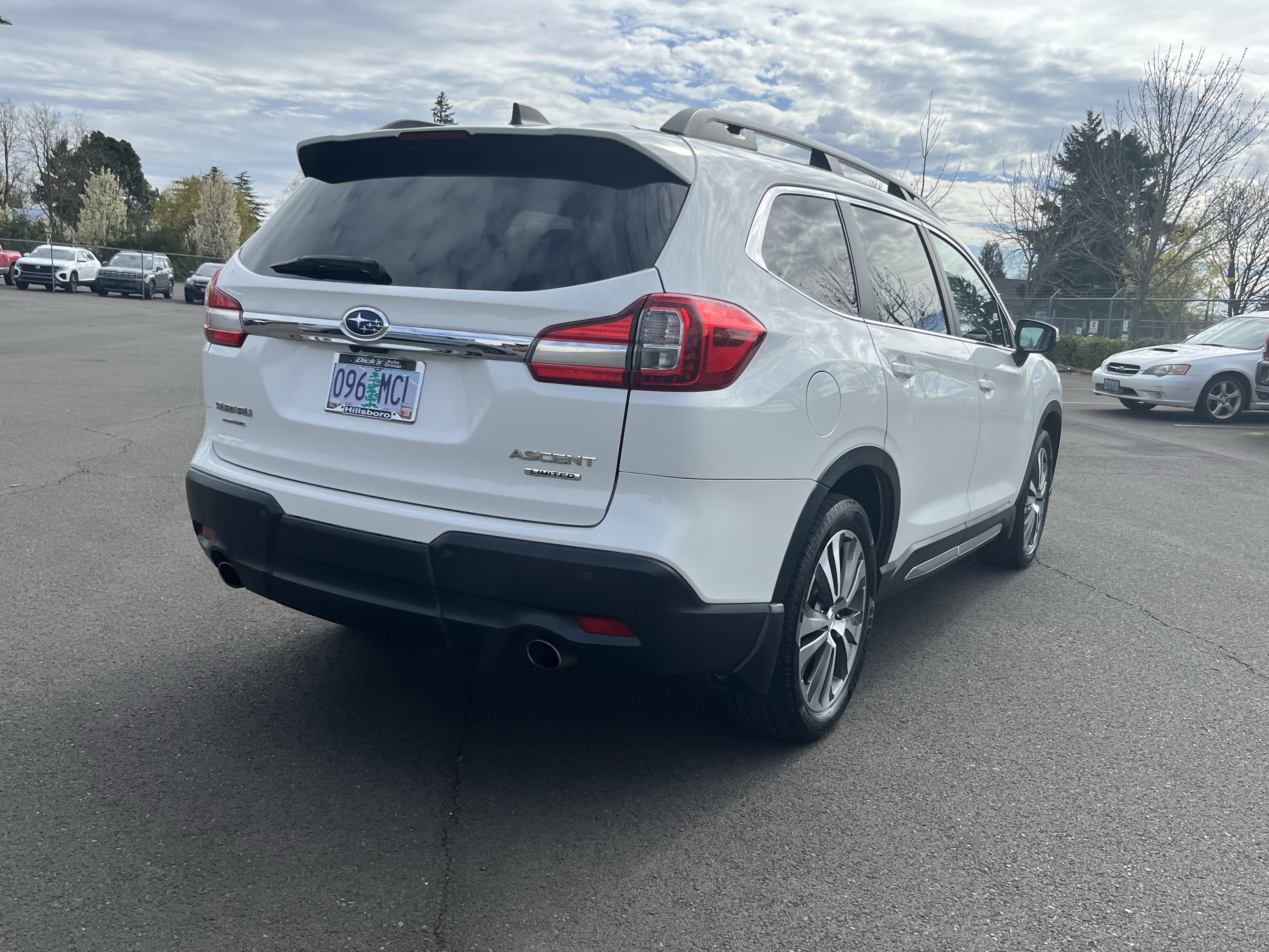 Used 2020 Subaru Ascent Limited w/ Technology Package image 5