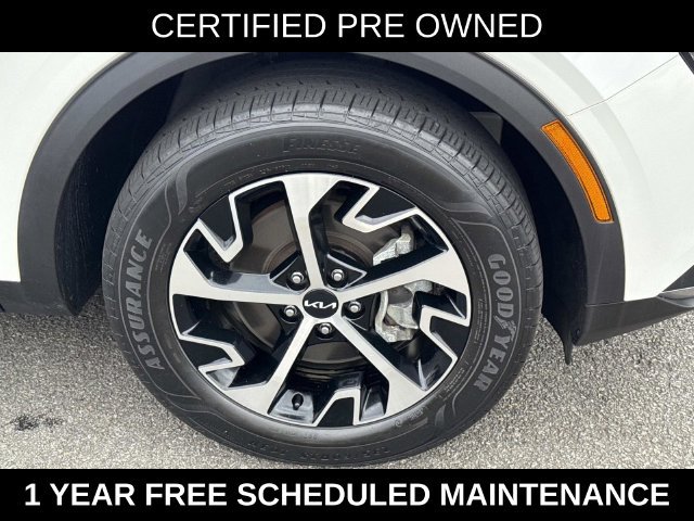 Used 2023 Kia Sportage EX AWD/4WD image 7