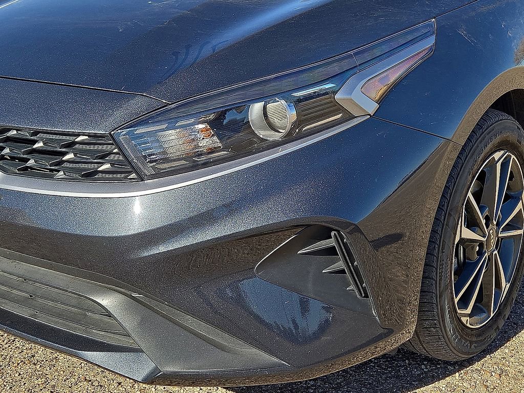 Used 2024 Kia Forte LXS image 10