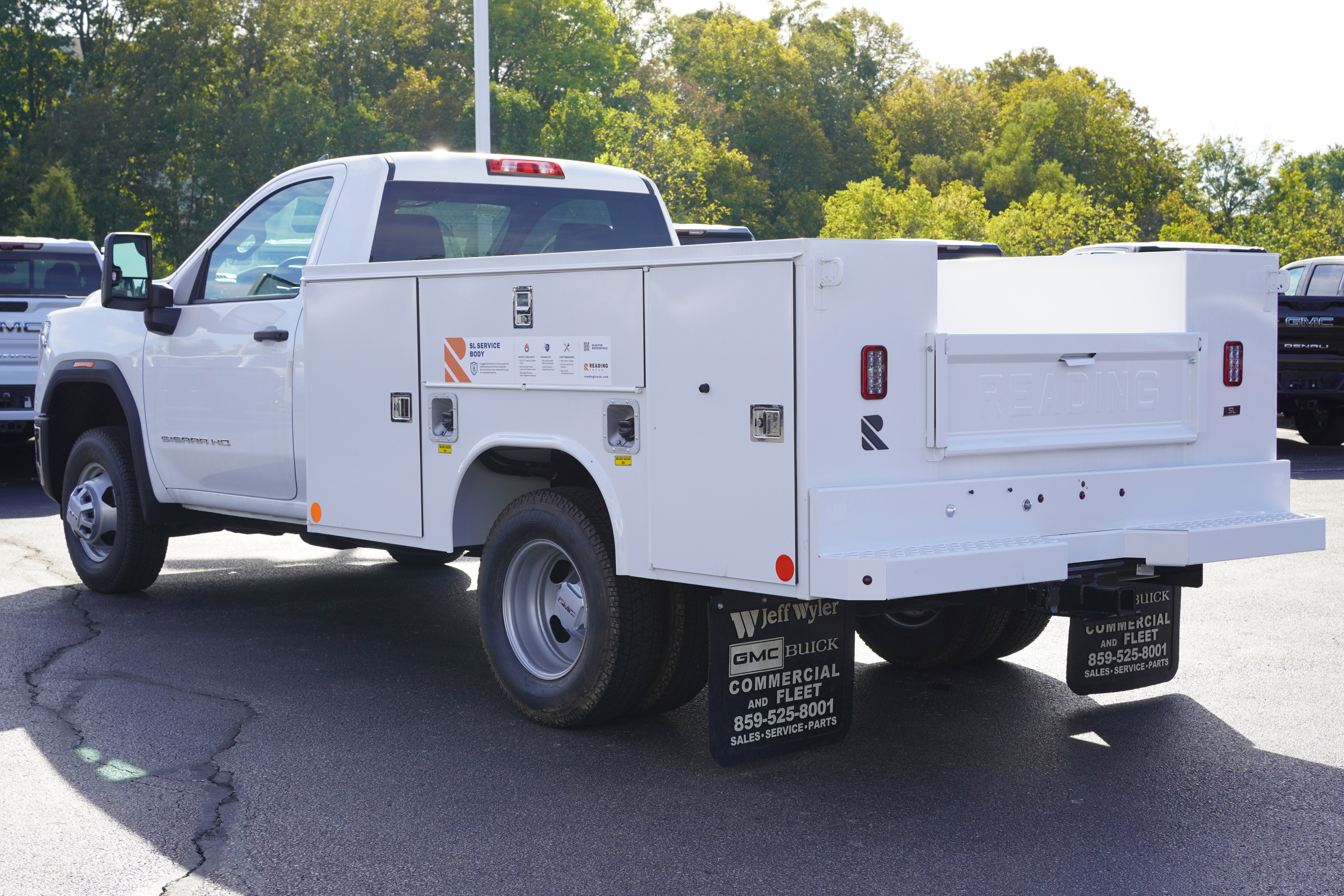New 2025 GMC Sierra 3500 Pro w/ Convenience Package AWD/4WD image 7