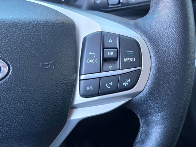 Used 2023 Ford Explorer XLT image 30
