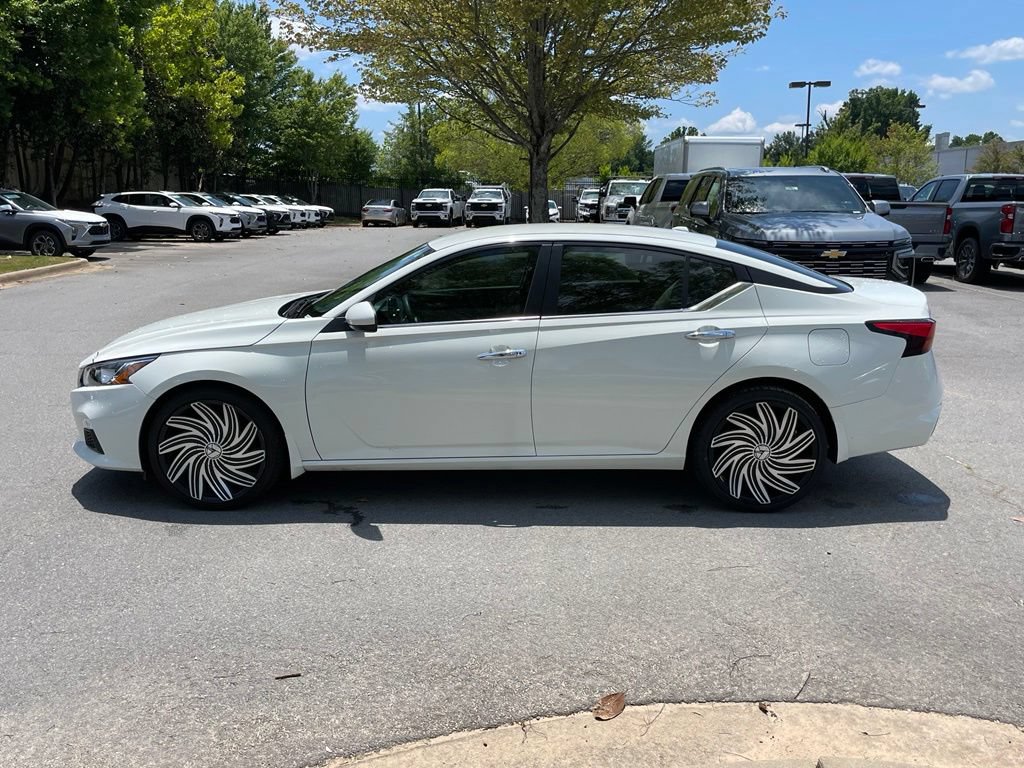 Used 2020 Nissan Altima 2.5 S FWD image 4