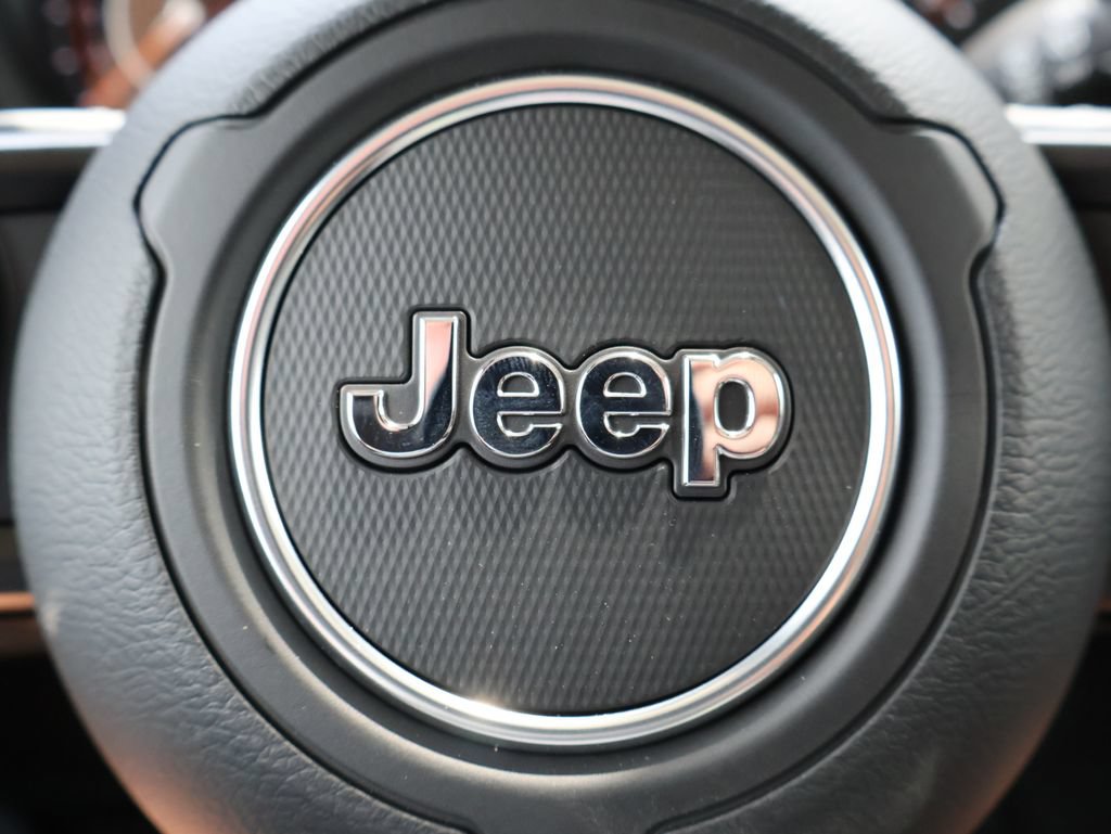 New 2026 Jeep Wrangler Unlimited Rubicon w/ Xtreme 35 Tire Package AWD/4WD image 26