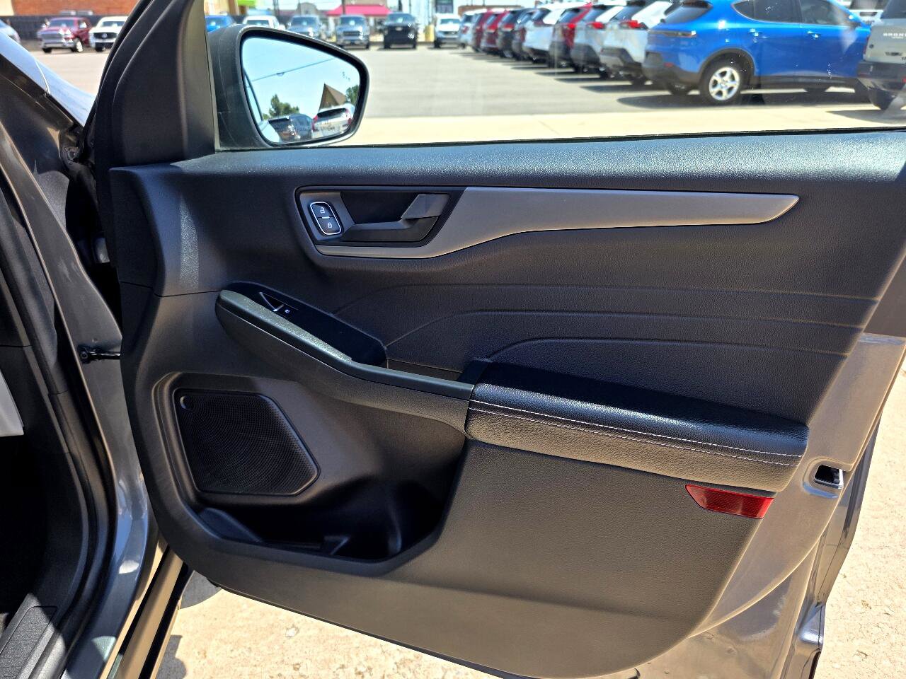 Used 2024 Ford Escape Active image 17