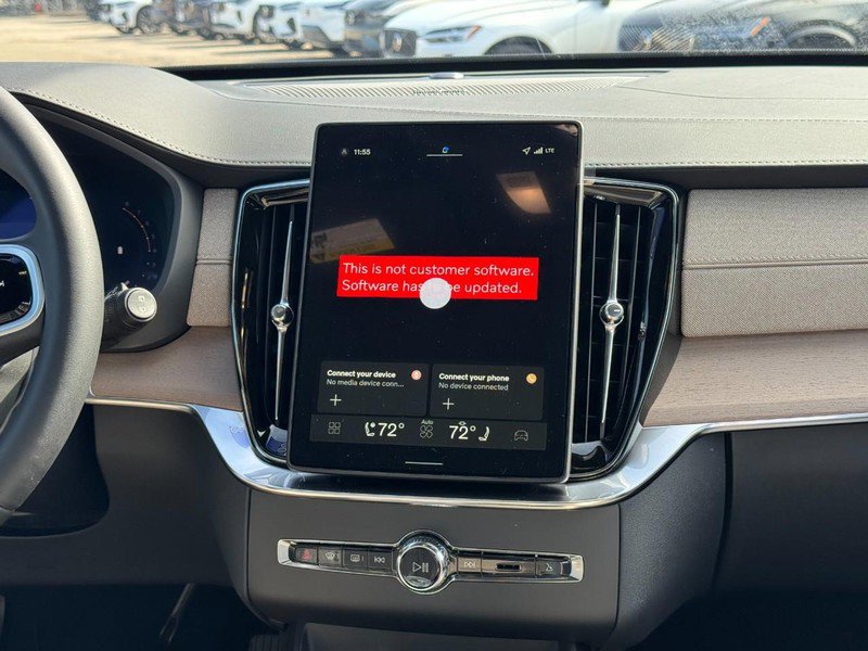 New 2026 Volvo XC90 B5 Plus AWD/4WD image 8