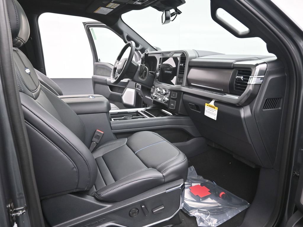New 2026 Ford F450 Platinum image 24