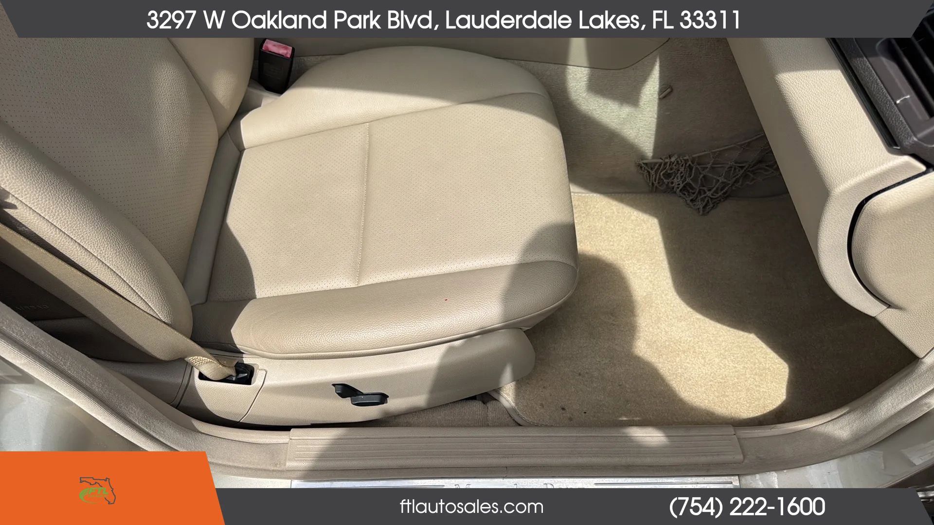 Used 2011 Mercedes-Benz C 300 Sedan image 46