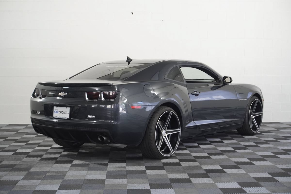 Used 2012 Chevrolet Camaro LS RWD image 6