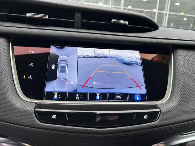 Used 2023 Cadillac XT5 Premium Luxury w/ Technology Package image 15