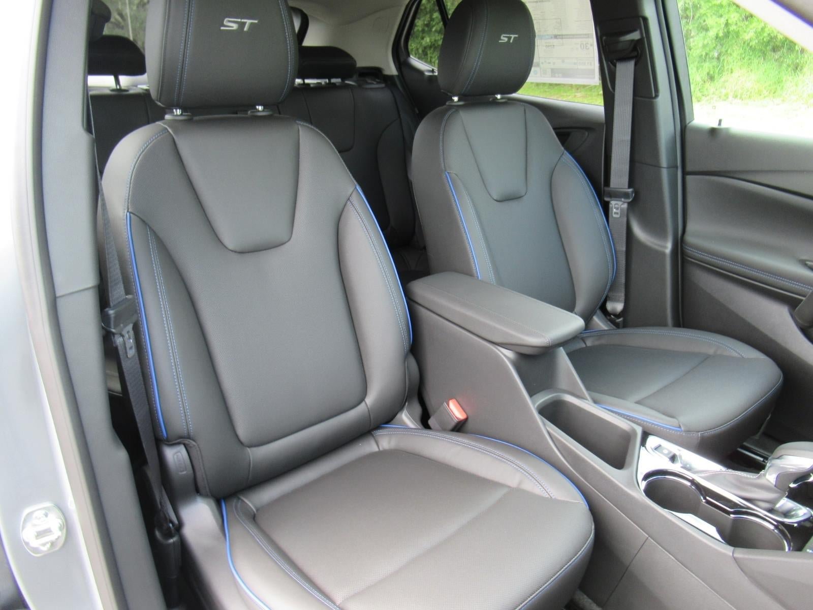 New 2026 Buick Encore GX Sport Touring w/ Comfort Package FWD image 9