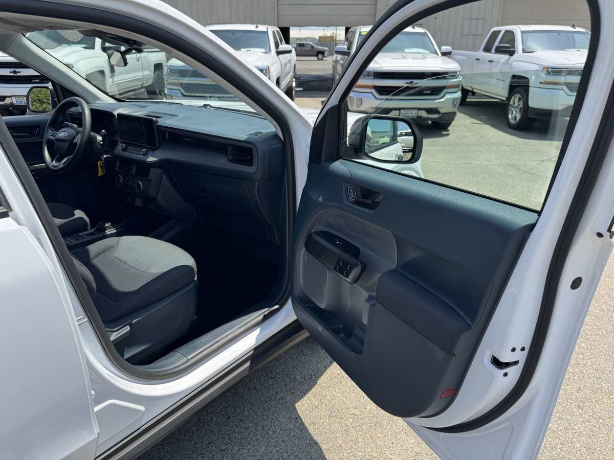 Used 2022 Ford Maverick XL image 18