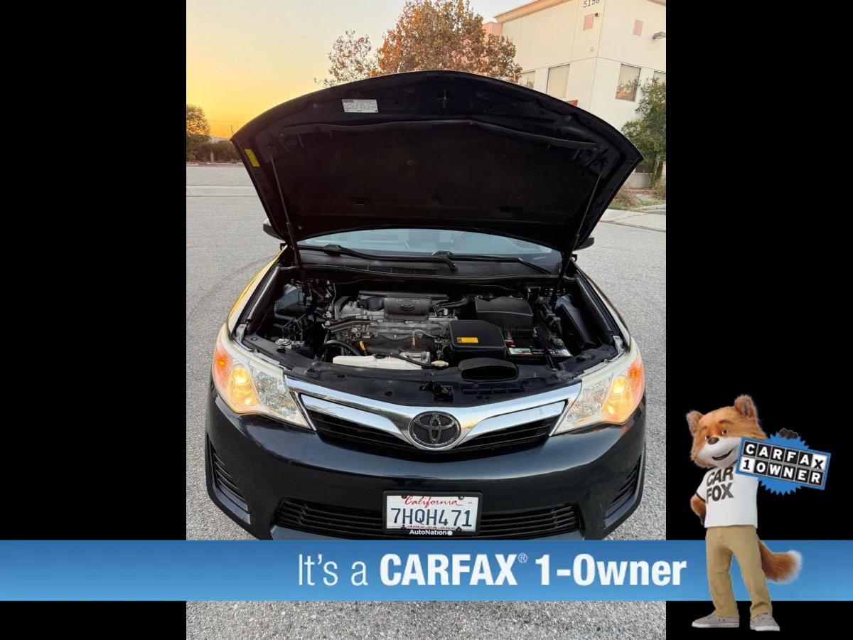 Used 2014 Toyota Camry LE FWD image 47