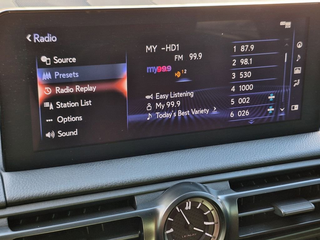 Used 2023 Lexus IS 300 AWD w/ Premium Package image 22