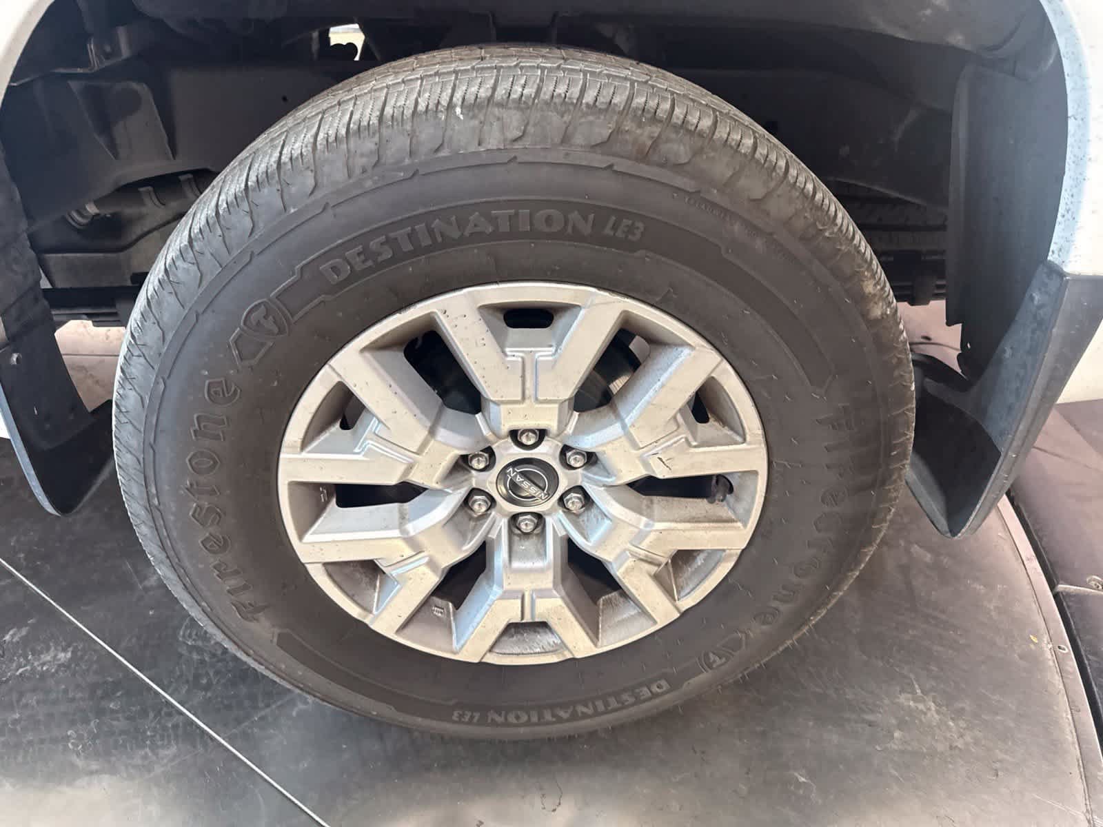 Used 2022 Nissan Frontier SV RWD image 11
