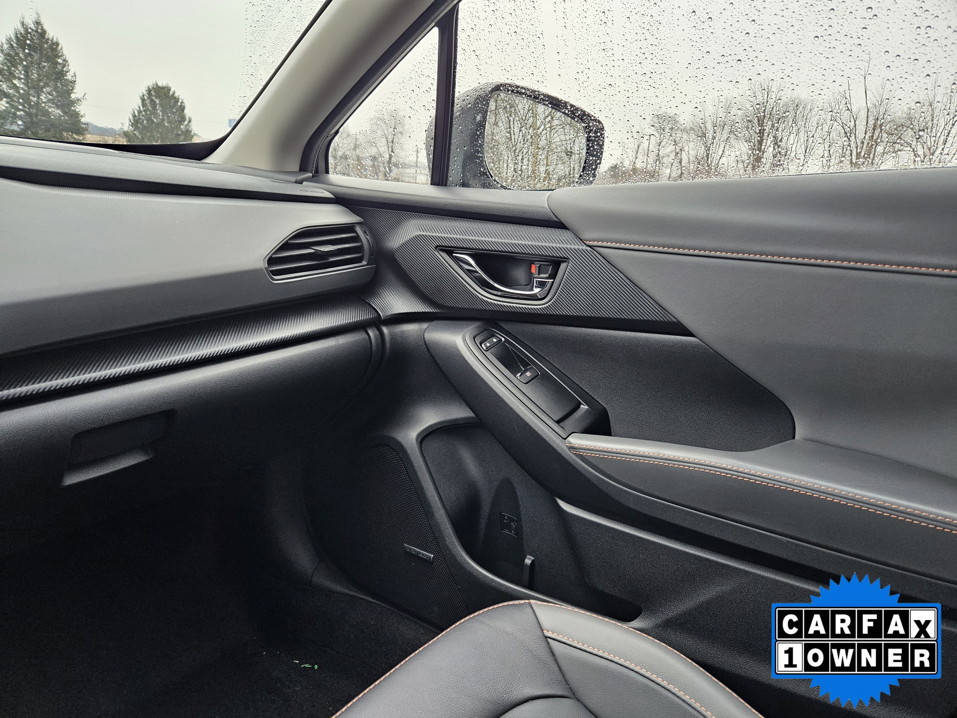 Certified 2024 Subaru Crosstrek 2.5i Limited w/ Crosstrek Mirror Package image 17