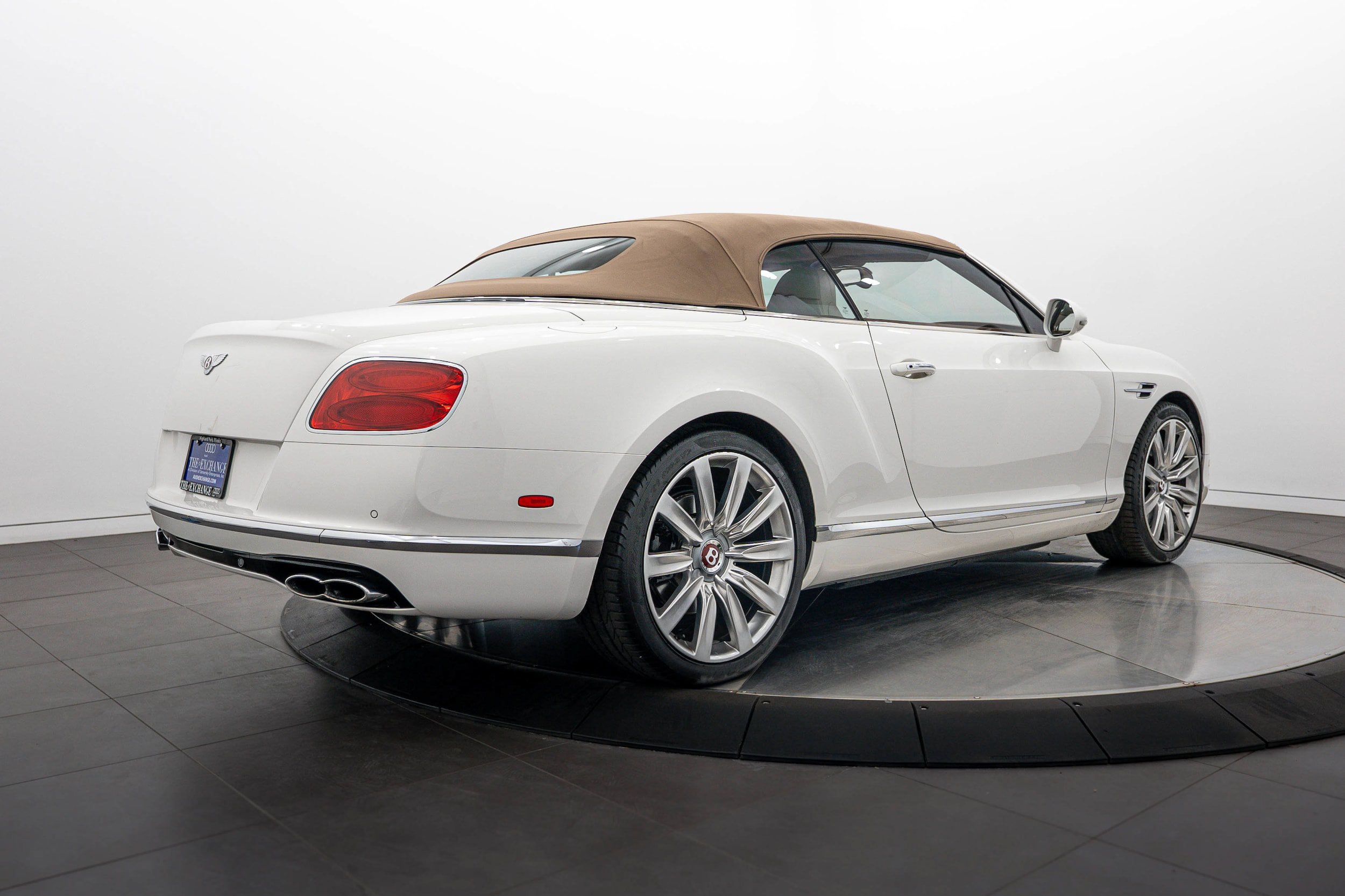 Used 2017 Bentley Continental GT AWD/4WD image 36