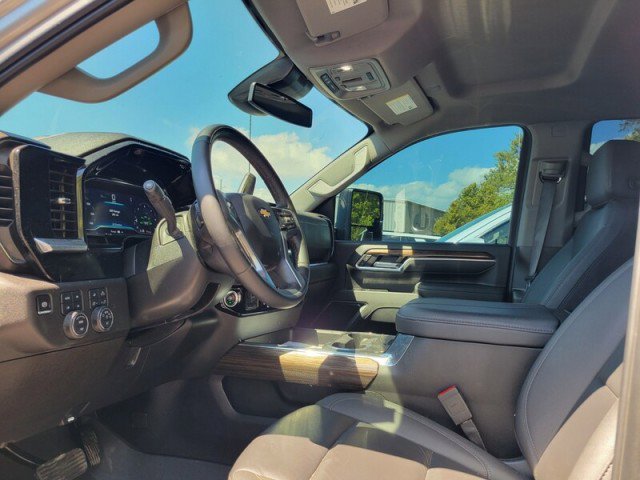 Used 2025 Chevrolet Silverado 2500 LT w/ All Star Edition image 12